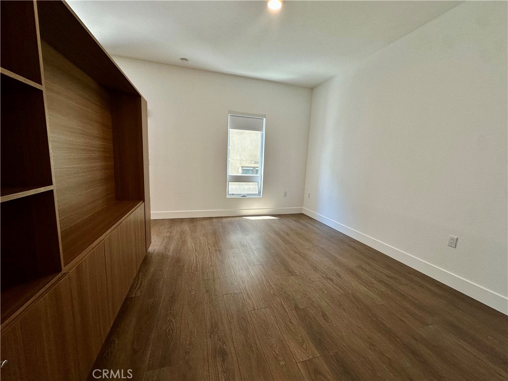 709 Walnut