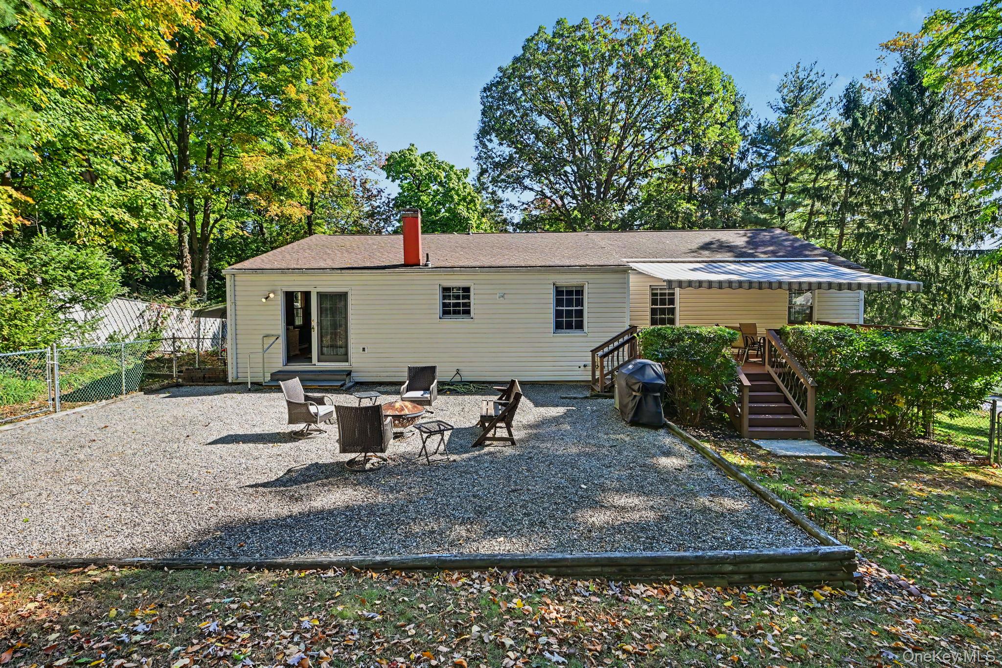 3235 Lincoln Drive