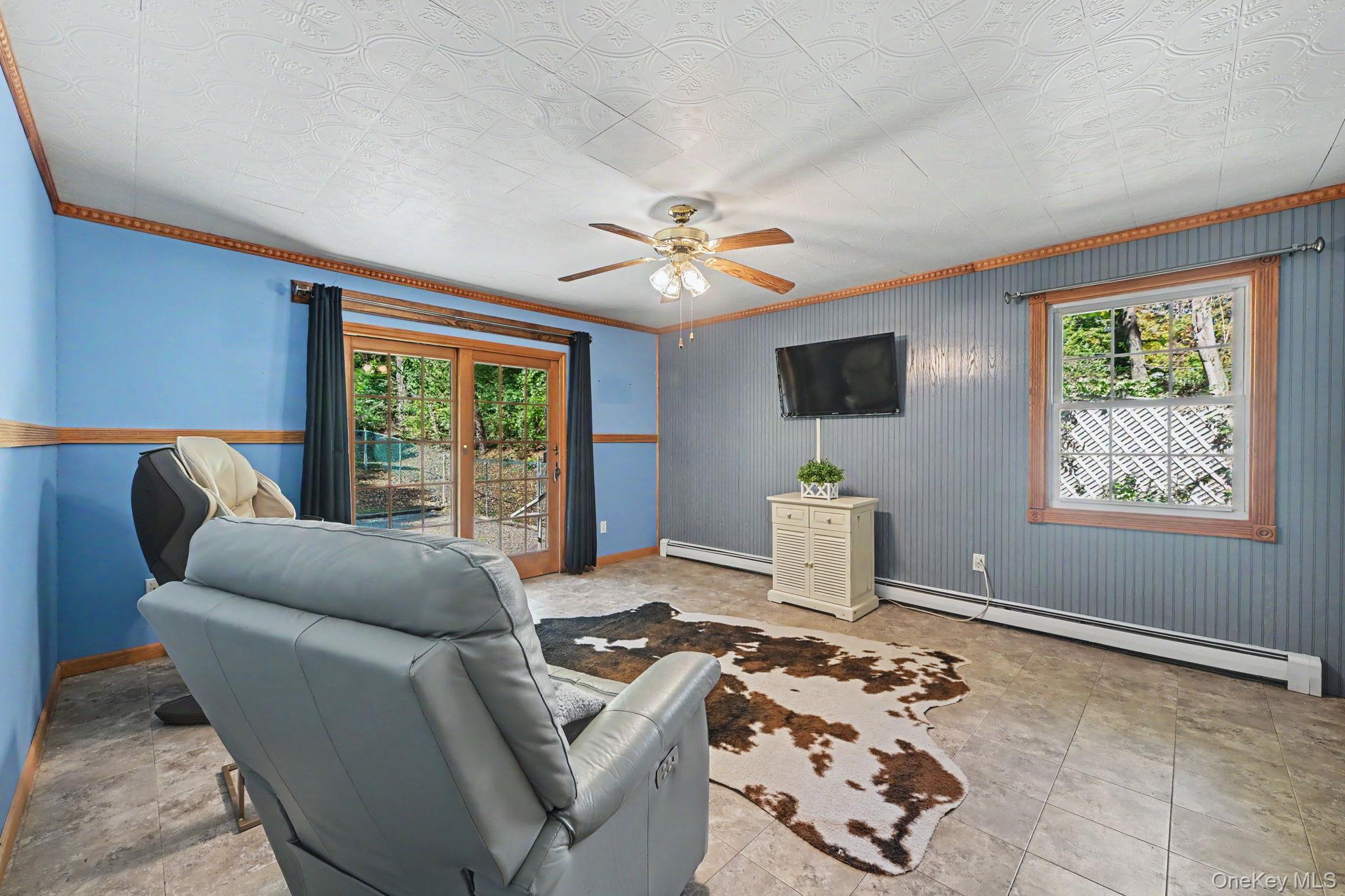 3235 Lincoln Drive