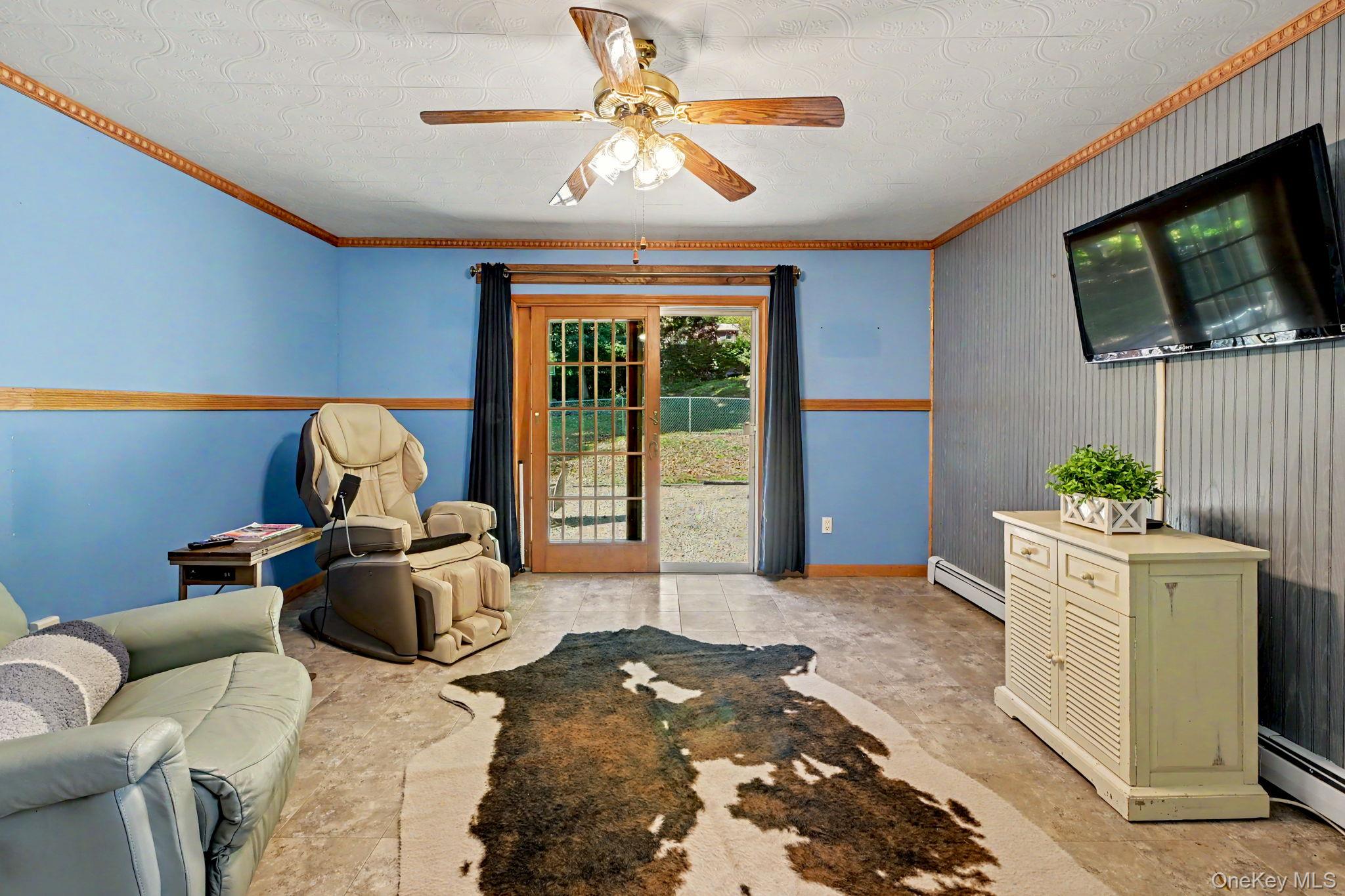 3235 Lincoln Drive