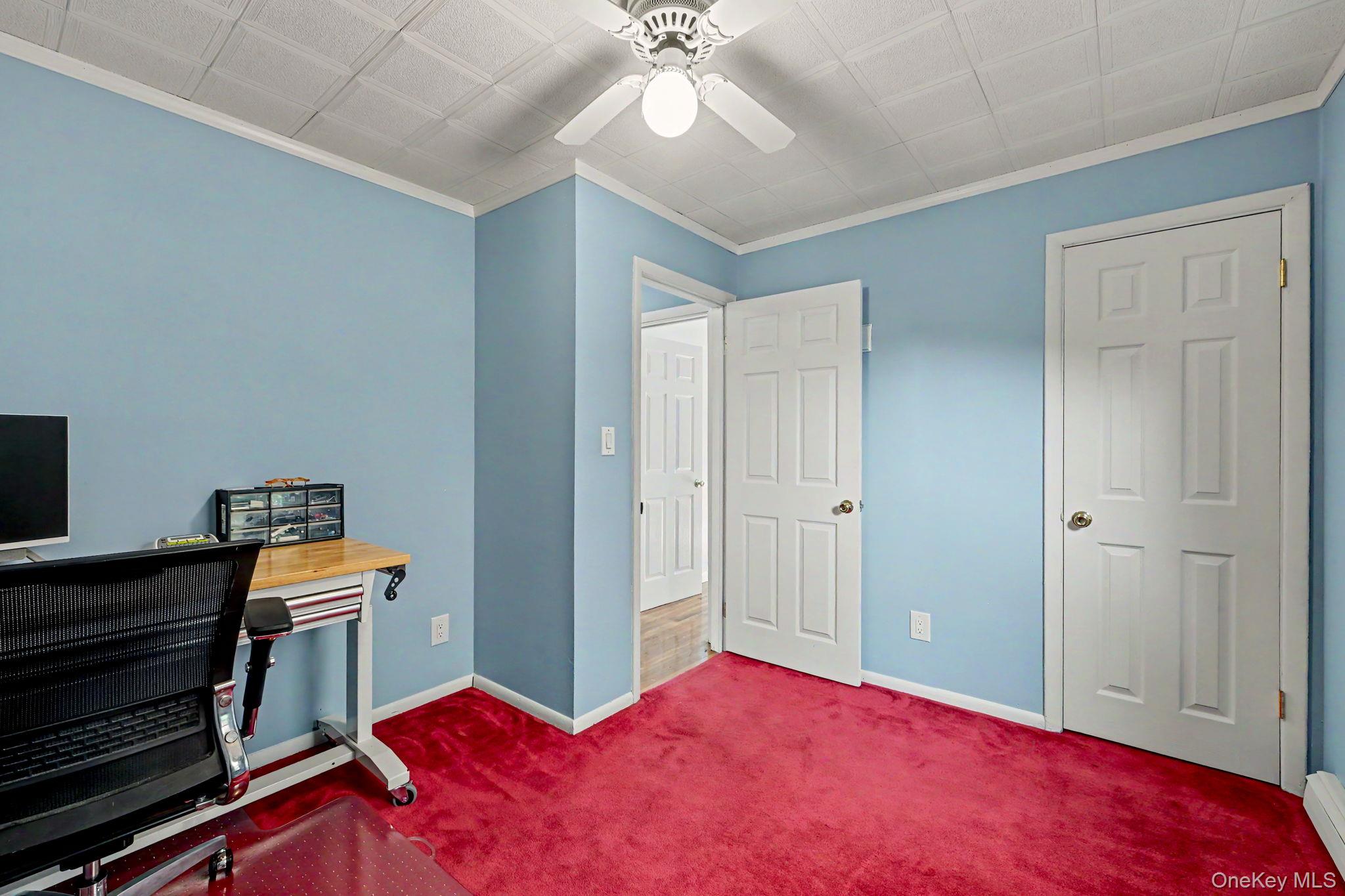 3235 Lincoln Drive