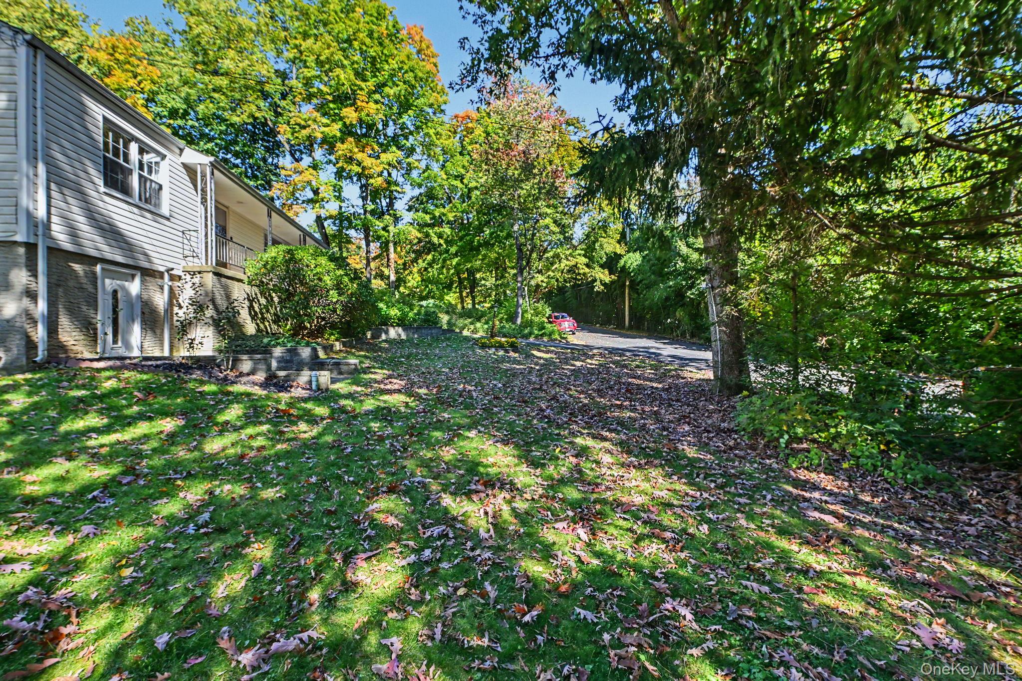 3235 Lincoln Drive