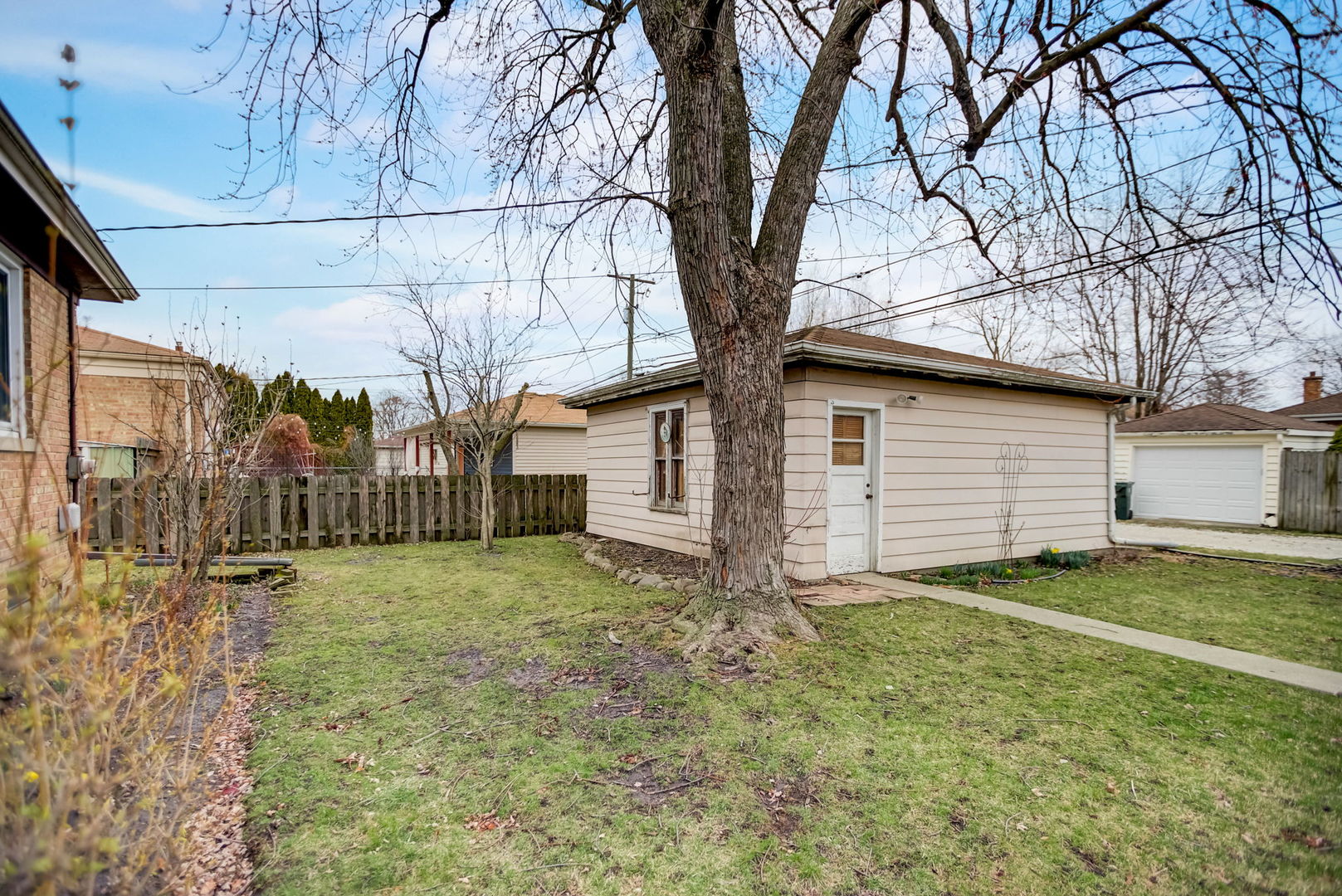 8217 Monticello Avenue