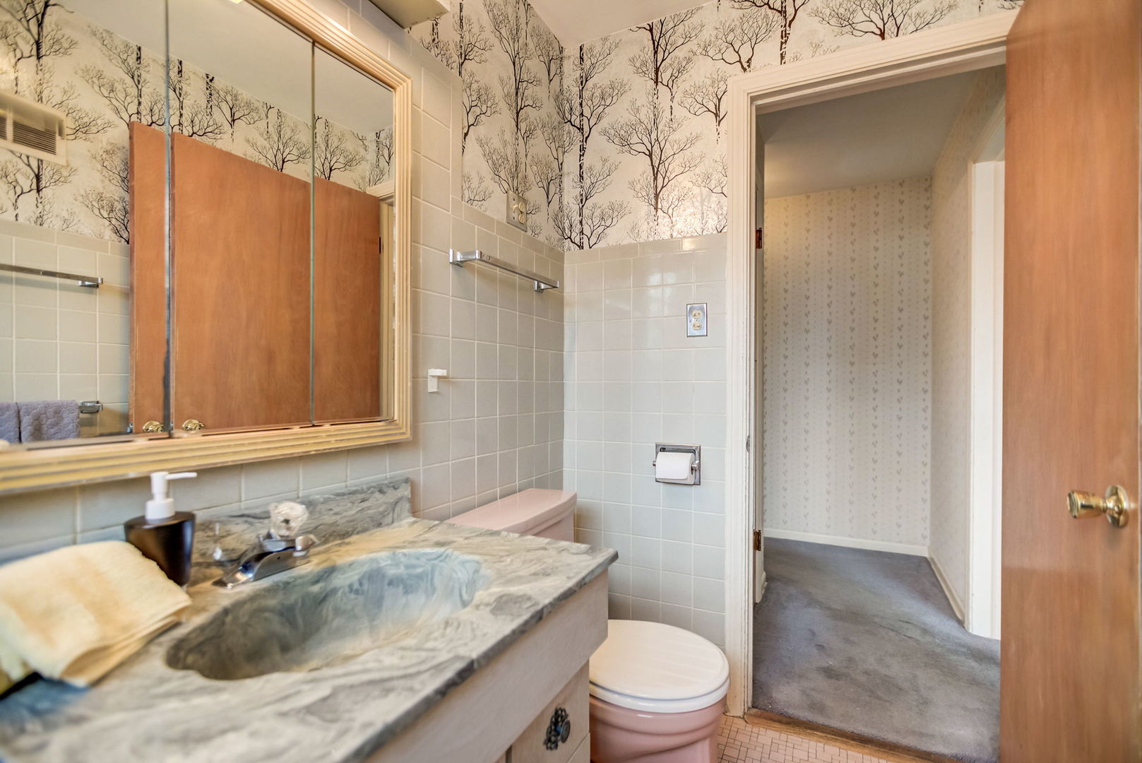 8217 Monticello Avenue