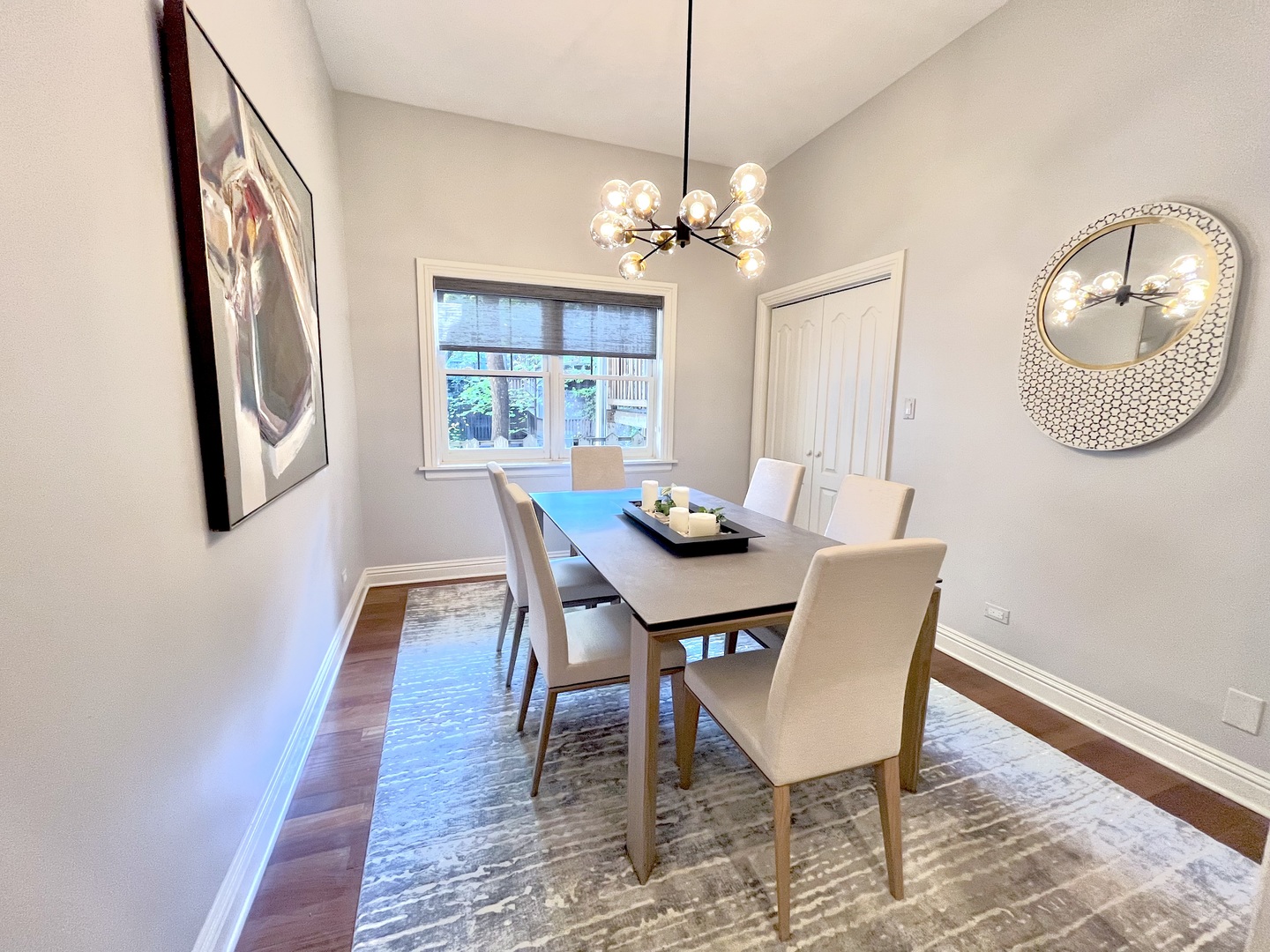 904 W Fletcher Street Unit: 1