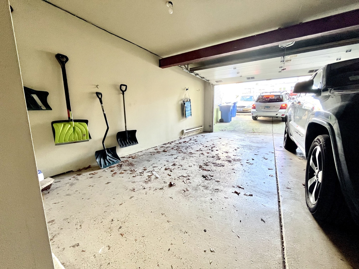 904 W Fletcher Street Unit: 1