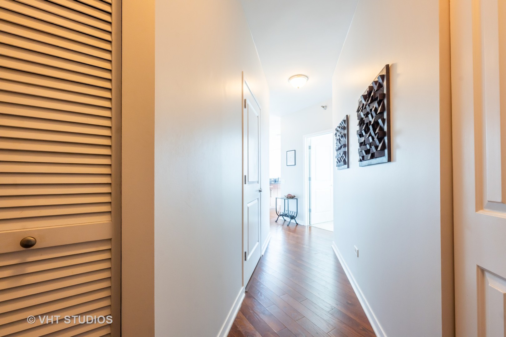 757 N Orleans Street Unit: 1506