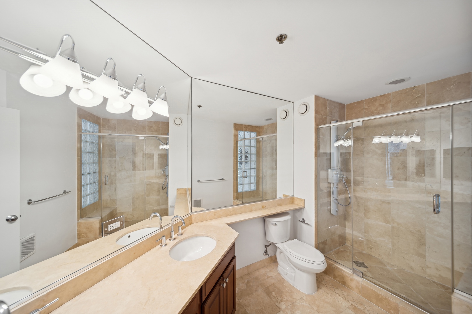 230 W Division Street Unit: 501