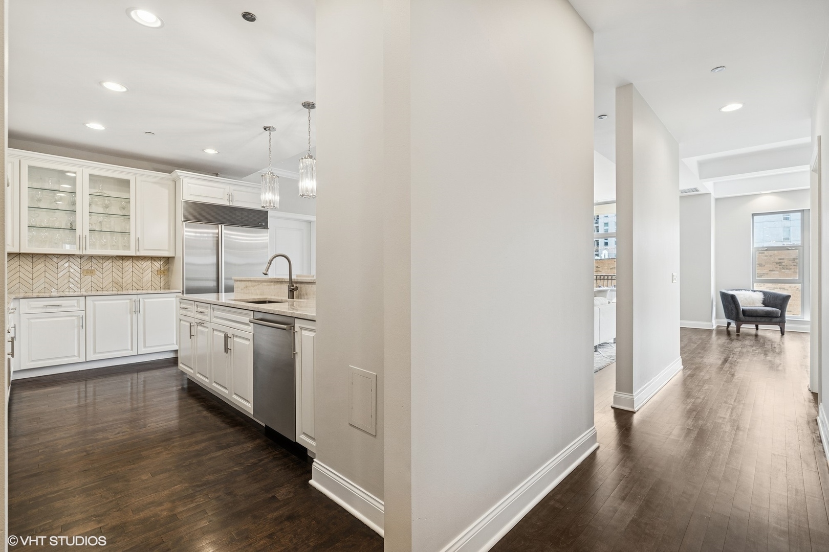 1035 N Dearborn Street Unit: 5W