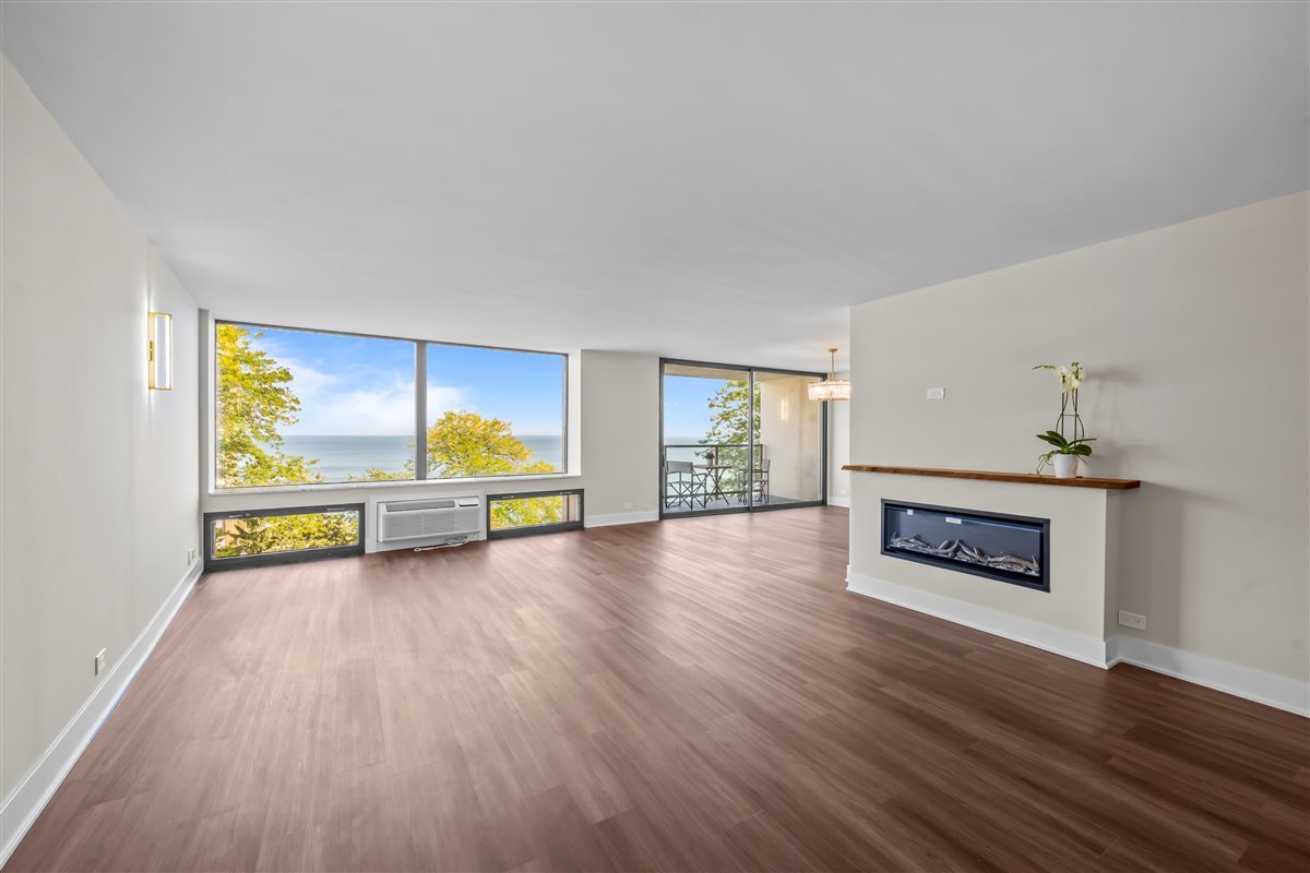 1500 Sheridan Road Unit: 4A