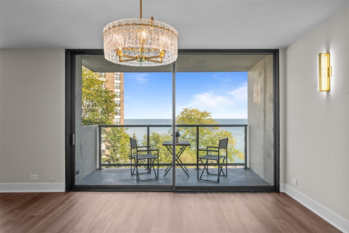 1500 Sheridan Road Unit: 4A