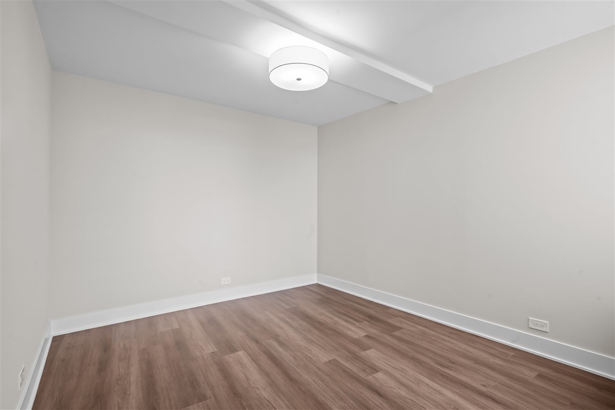 1500 Sheridan Road Unit: 4A