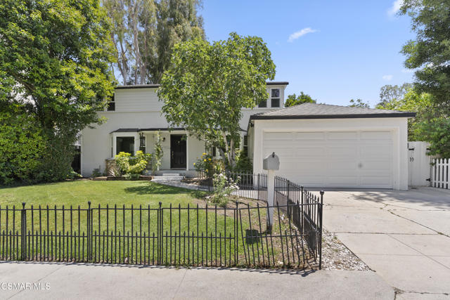 3914 Carpenter AVE