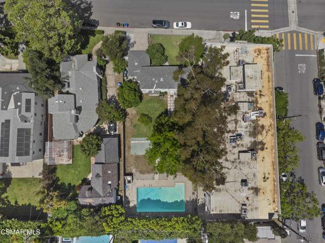 3914 Carpenter AVE