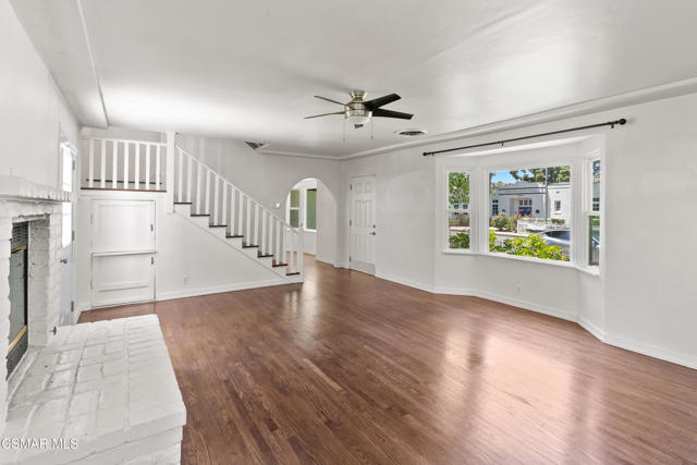 3914 Carpenter AVE