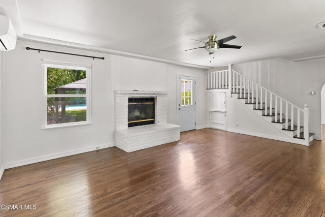 3914 Carpenter AVE