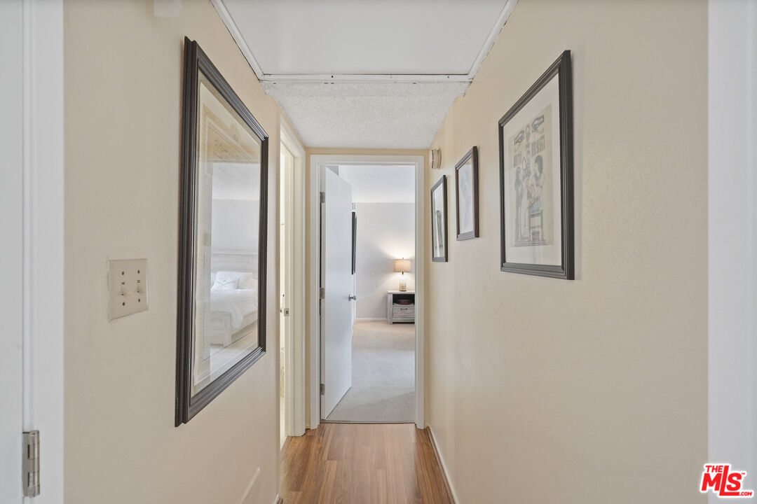 5403 Newcastle Ave Unit: 18