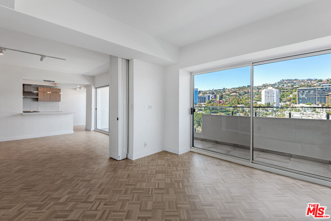 838 N Doheny Dr Unit: 1405