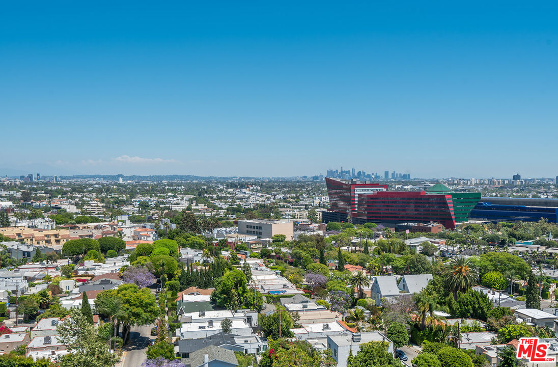 838 N Doheny Dr Unit: 1405