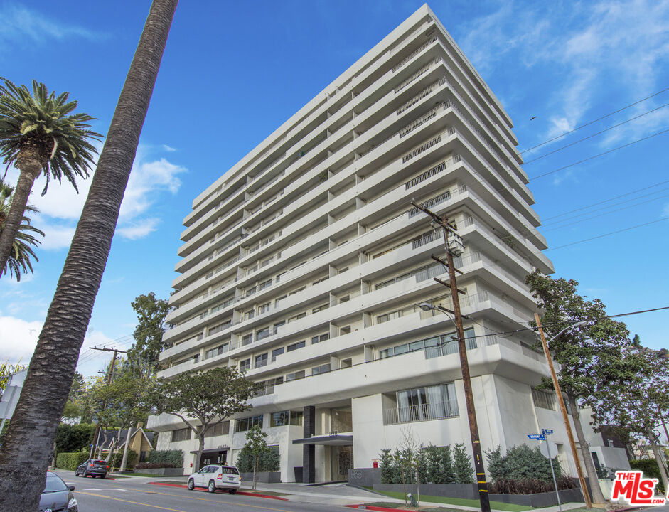 838 N Doheny Dr Unit: 1405