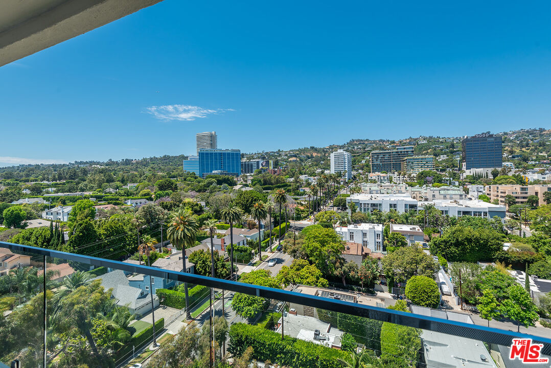 838 N Doheny Dr Unit: 1405