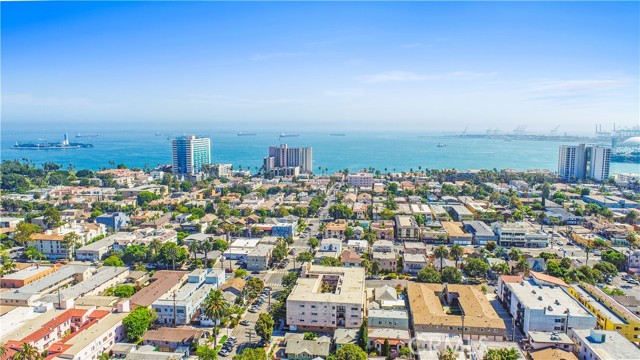 1625 E Appleton ST Unit: 1H