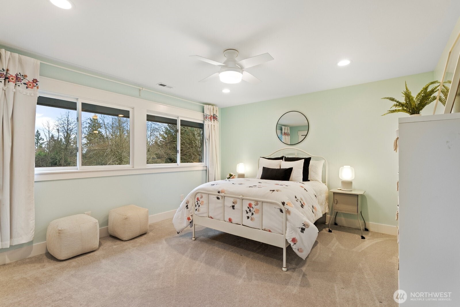 18509 236th Avenue NE