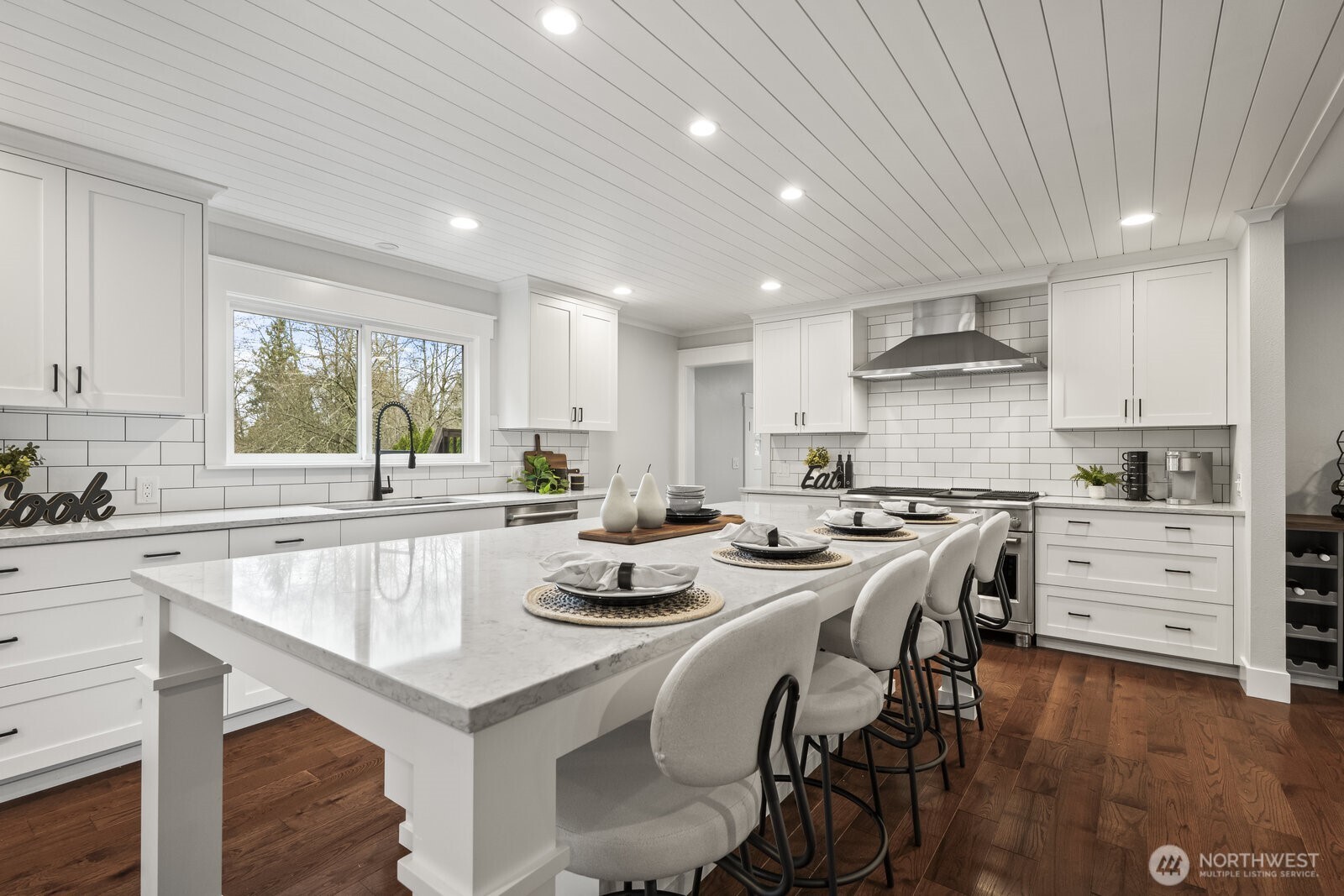 18509 236th Avenue NE