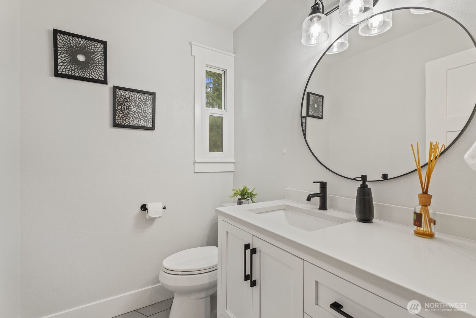 18509 236th Avenue NE