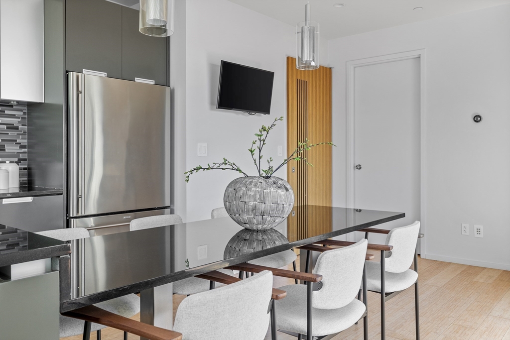 141 Dorchester Avenue # 812