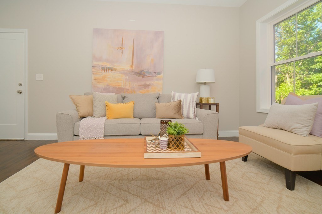 15 Bullard Street # 2