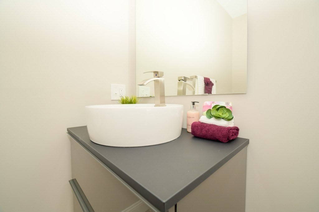 15 Bullard Street # 2