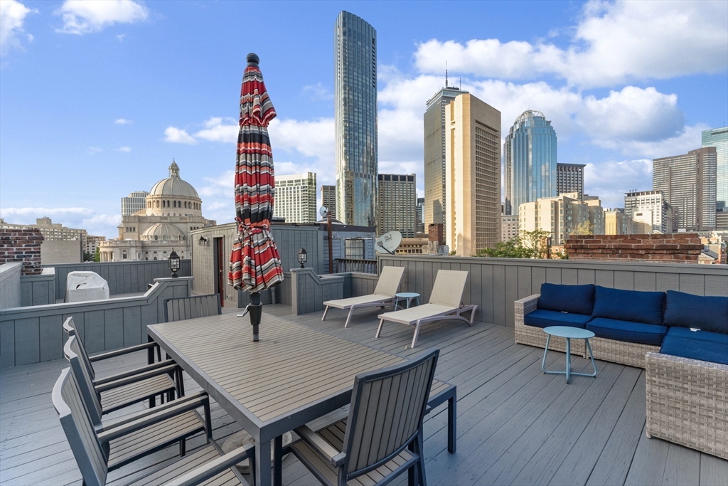 191 Saint Botolph St # 4