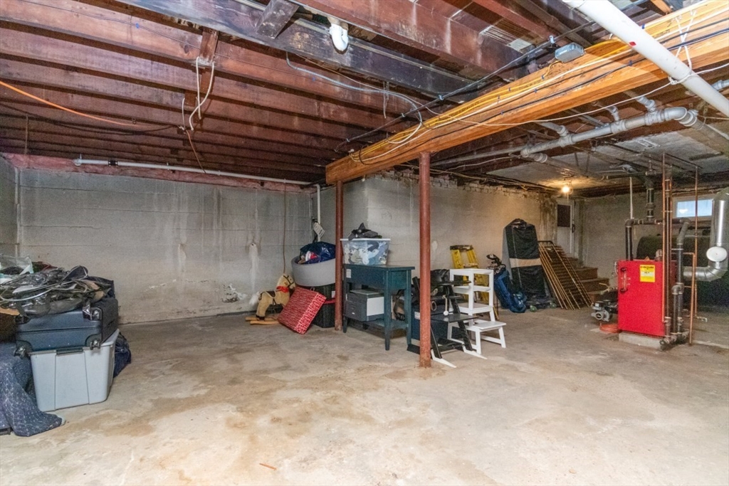 28 Pine Grove St