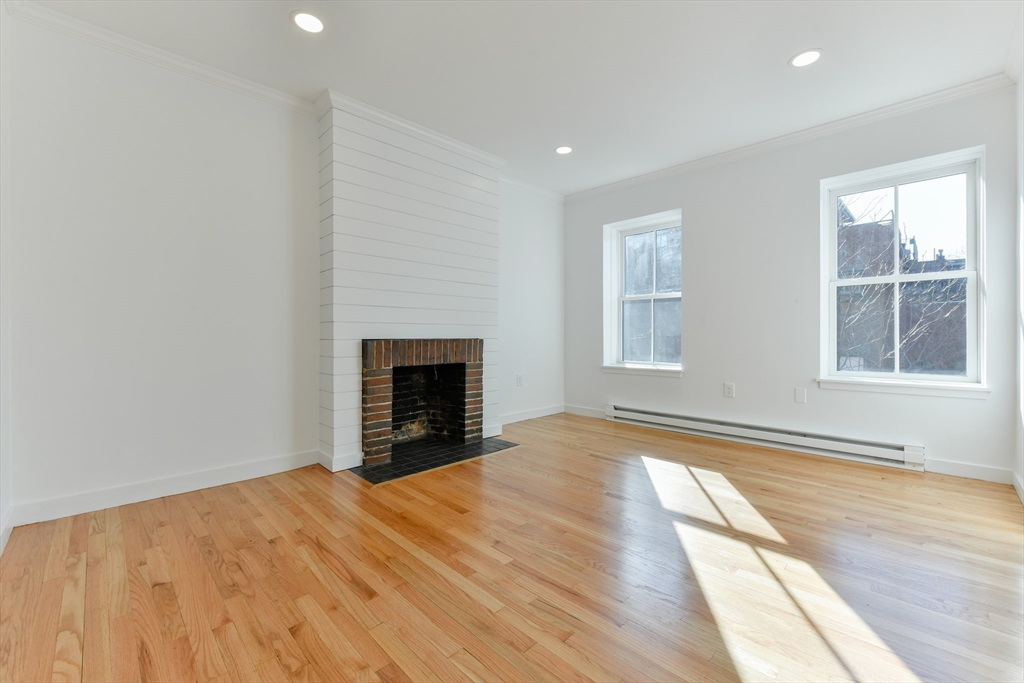 101 W. Springfield Street # 3