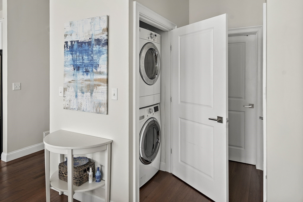 170 W Broadway # 407