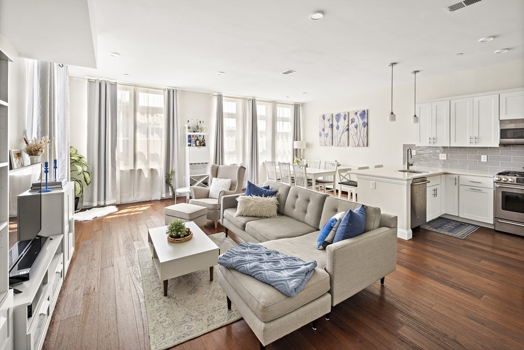 170 W Broadway # 407