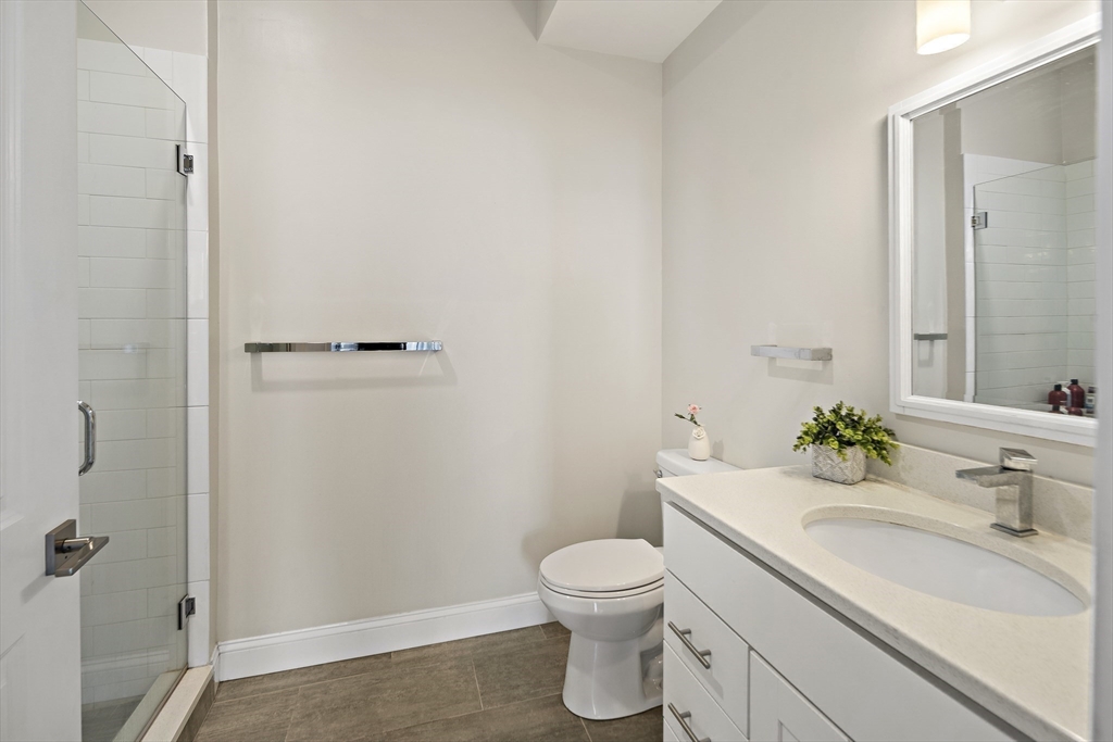 170 W Broadway # 407