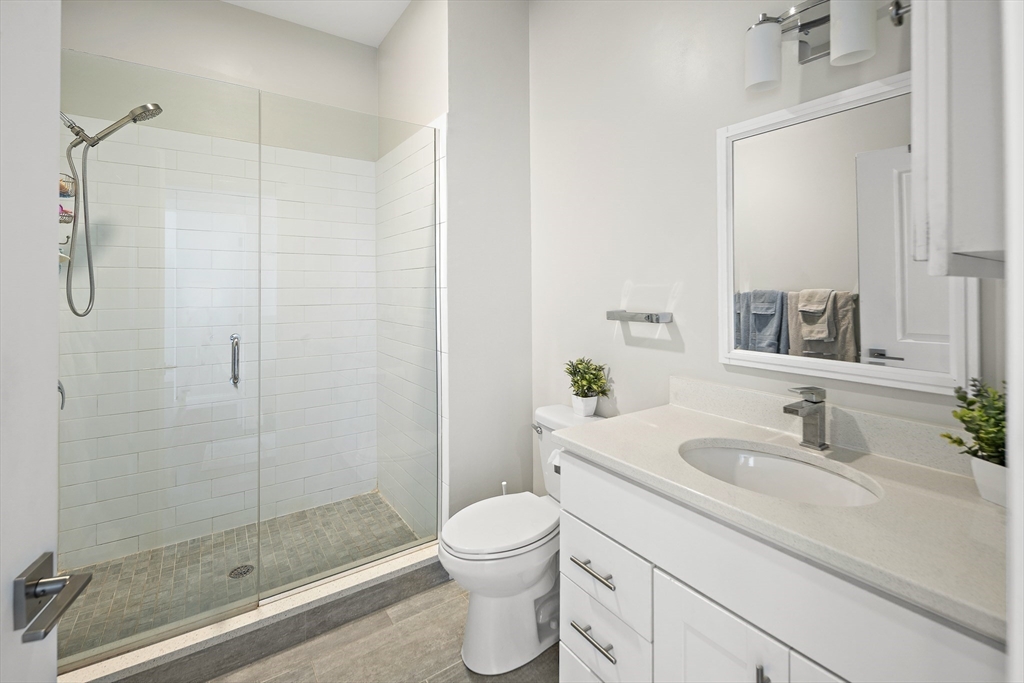 170 W Broadway # 407