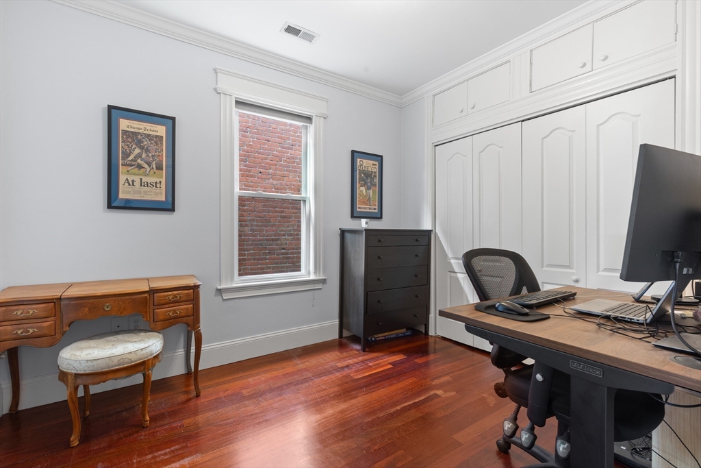 472 E Third # 3