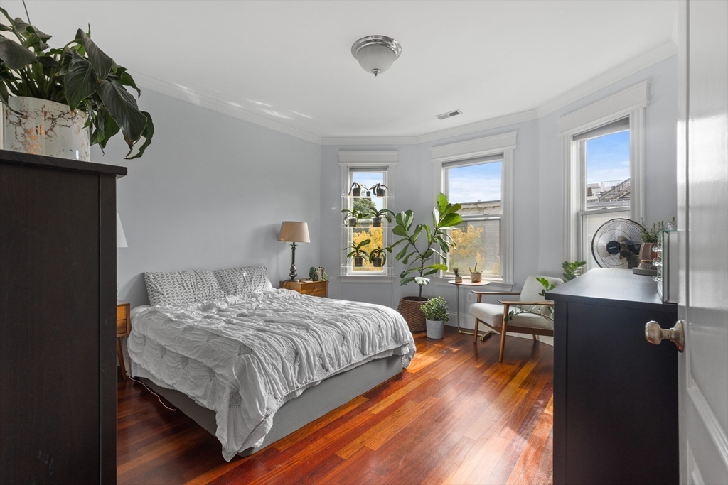 472 E Third # 3