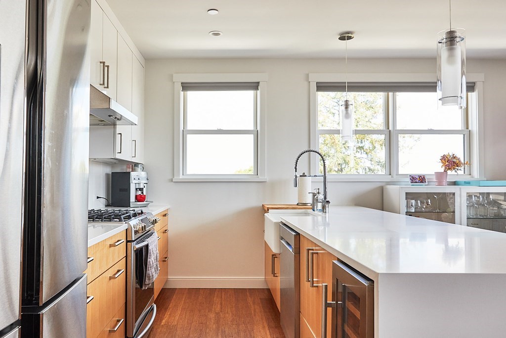 290 Highland Avenue Unit: PHA