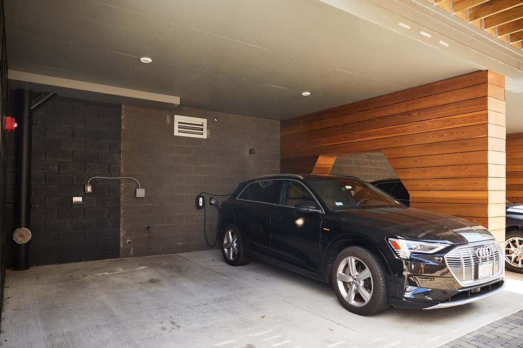 290 Highland Avenue Unit: PHA