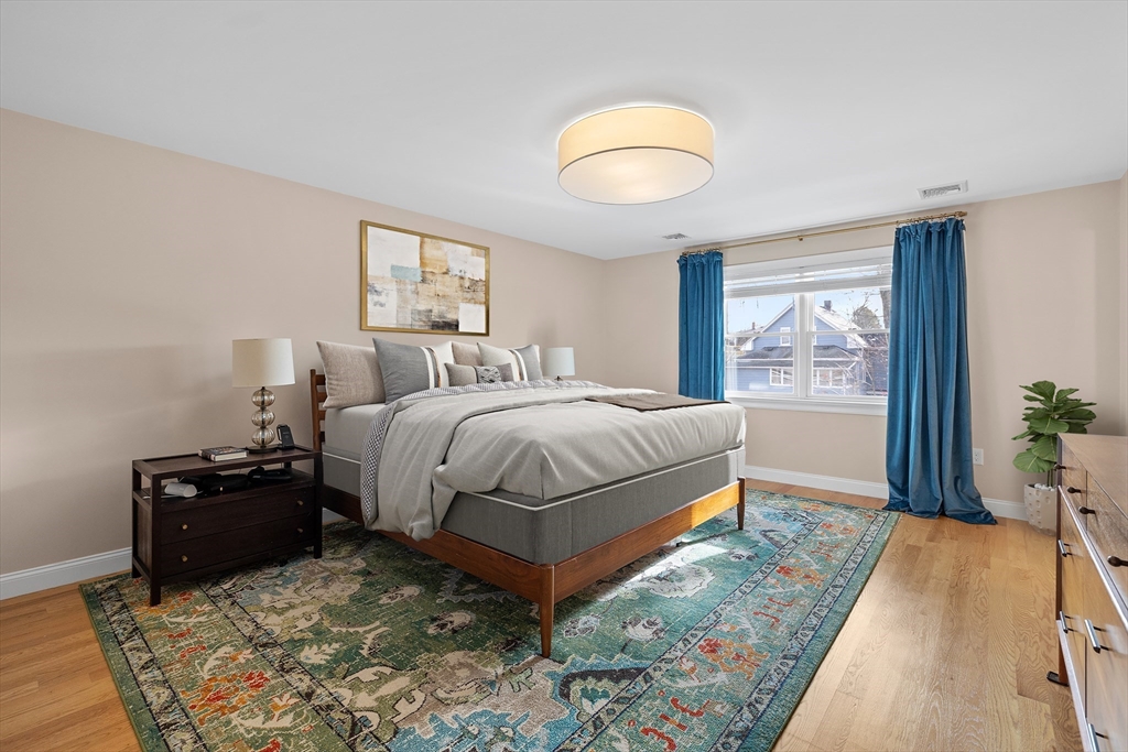 125 Ash St # 2