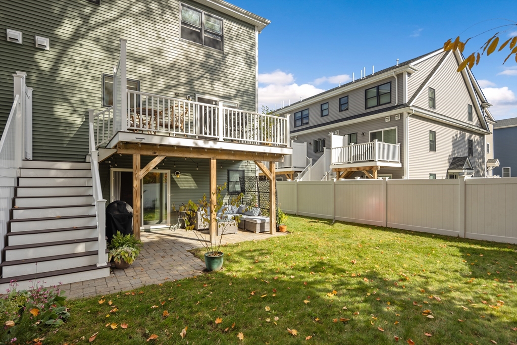 125 Ash St # 2