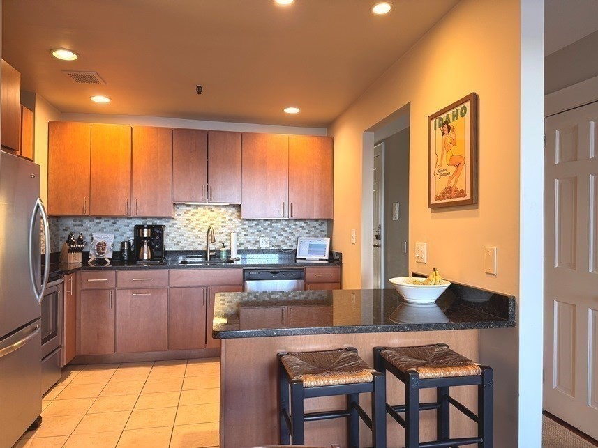 470 Beacon Street # 4