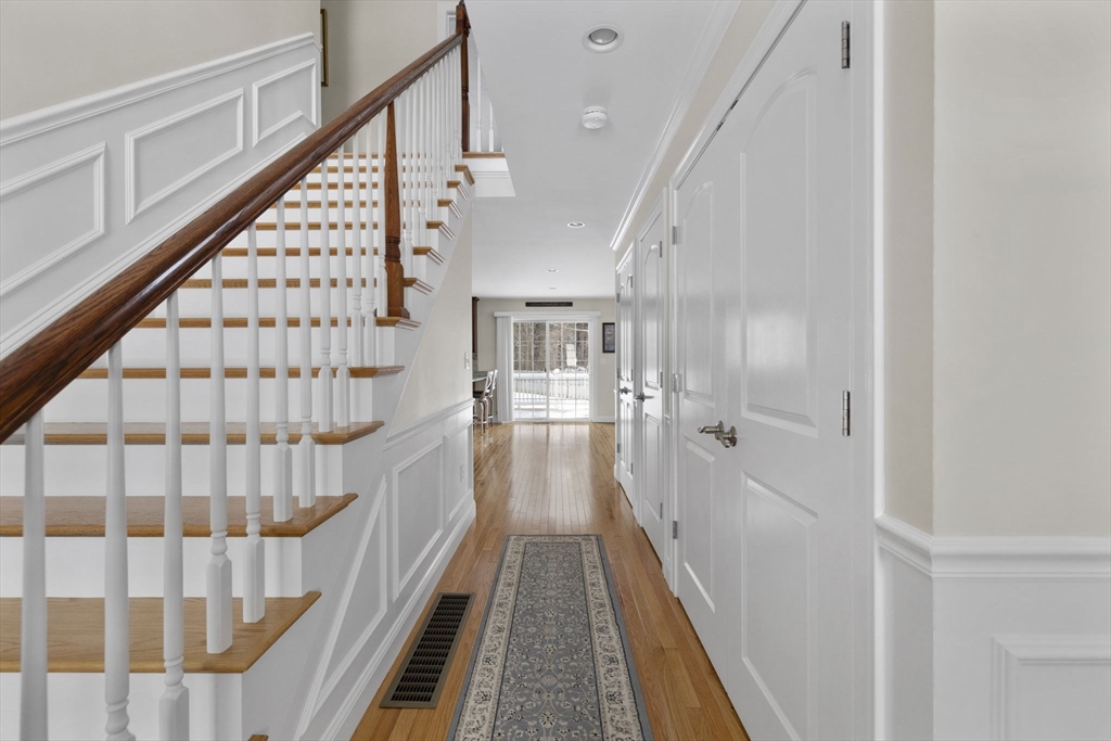 84 Lexington St