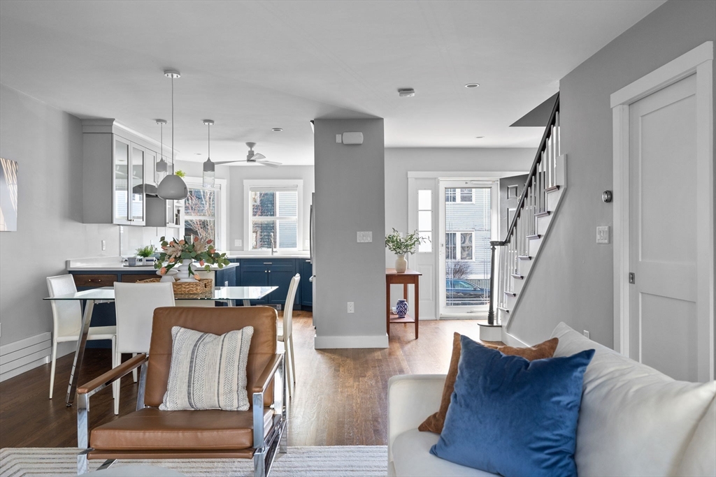 494 East 7th St
