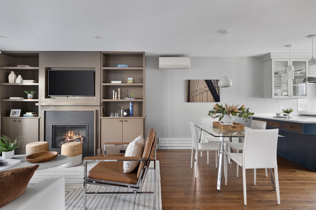 494 East 7th St
