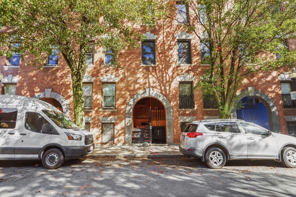 106 Union Park Street # 1A